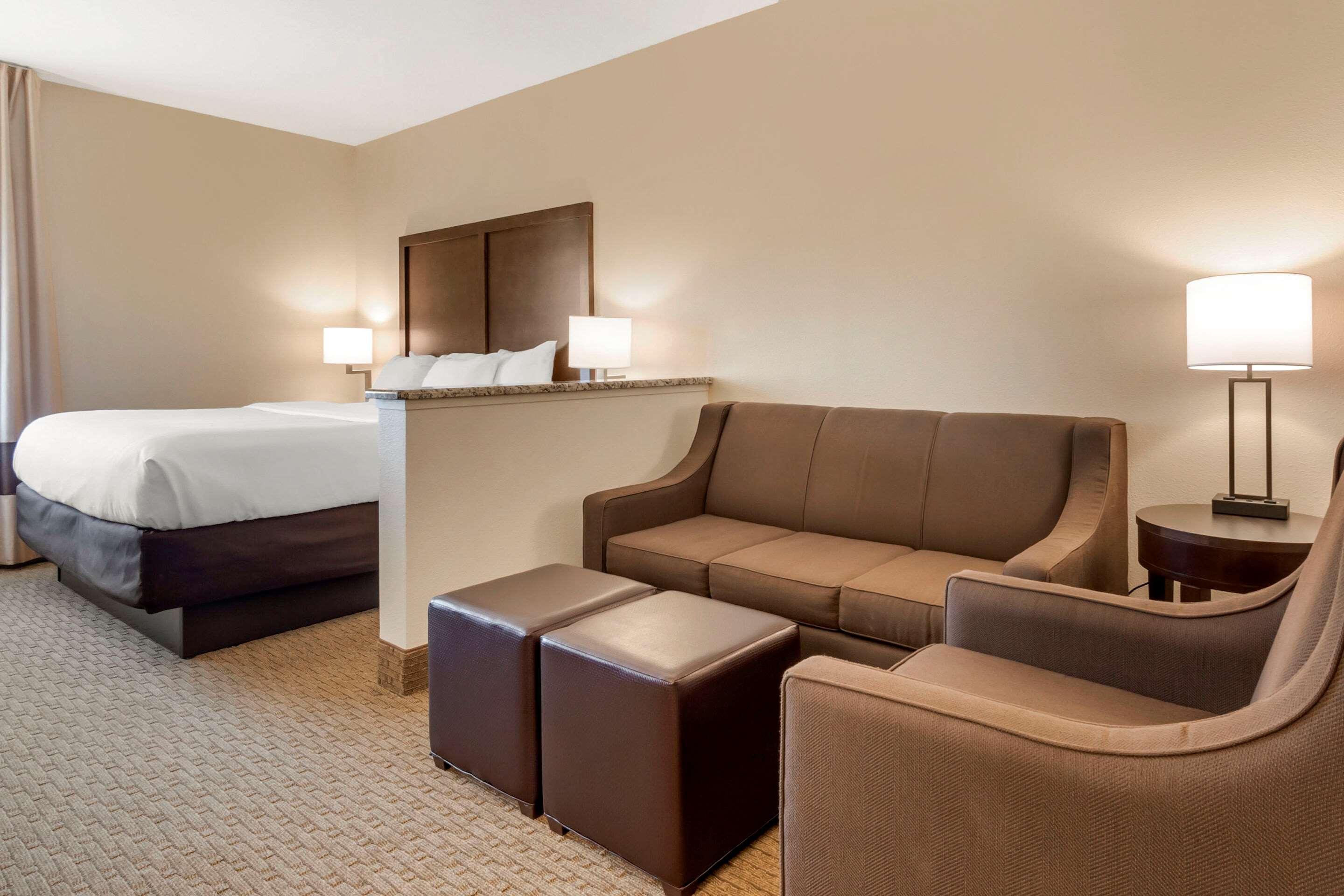 Comfort Inn & Suites Macon Exterior foto